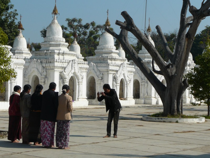 MANDALAY 15 [800x600]