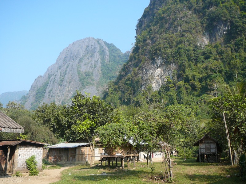 VANG VIENG 16 [800x600]