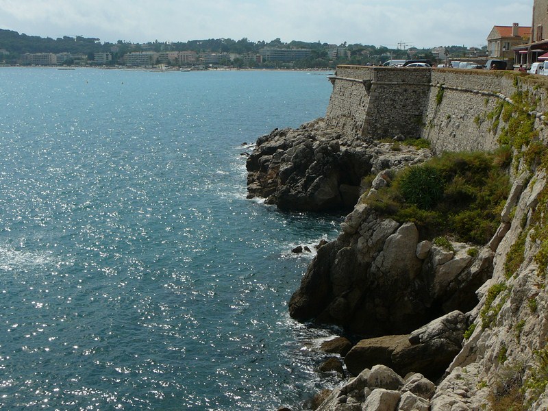 ANTIBES 8