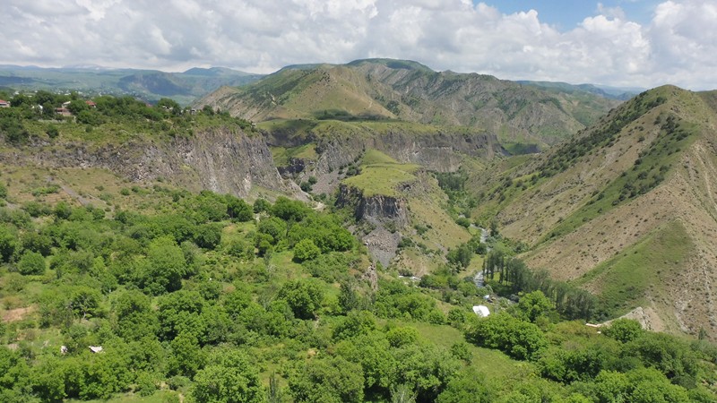 GARNI GEGHARD (41) [800x600]