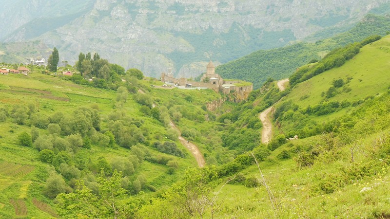 TATEV  OK (30) [800x600]