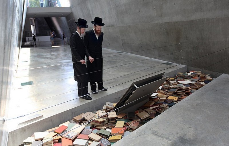 YAD VASHEM  (9)