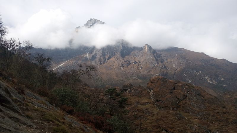 NAMCHE A OKOLÍ (30)